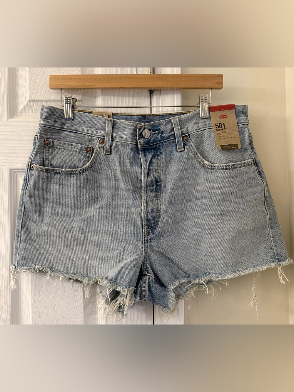 NWT Levi’s 501 Original High Rise Denim Shorts